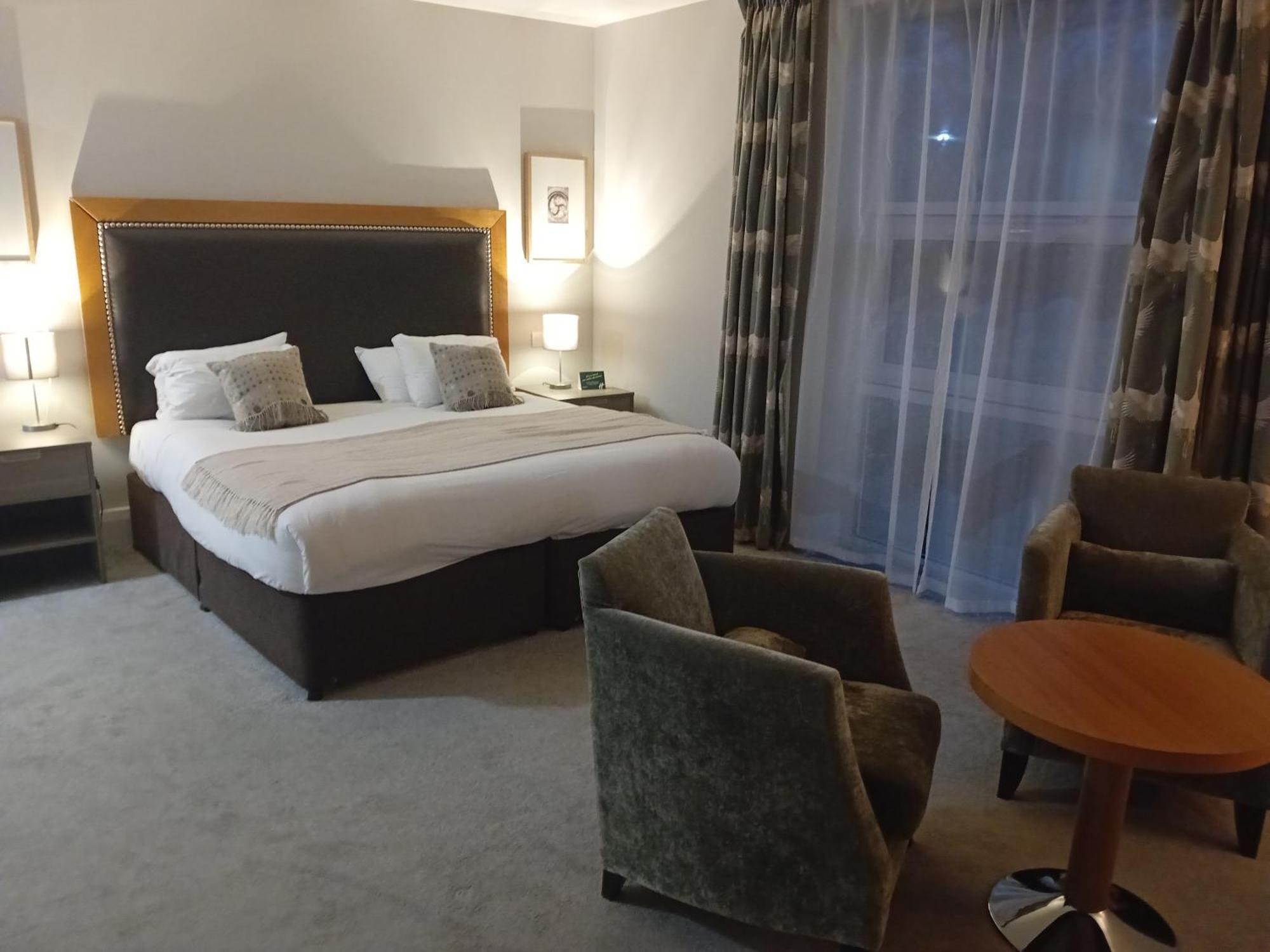 Holiday Inn Dumfries By Ihg Exterior foto