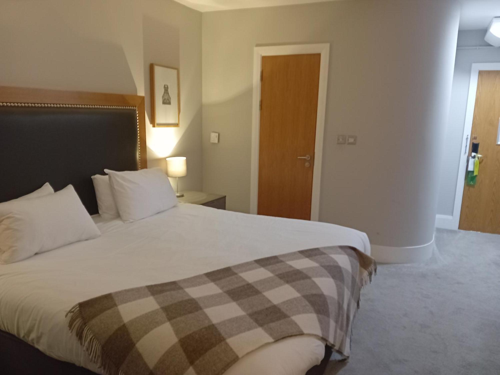 Holiday Inn Dumfries By Ihg Exterior foto