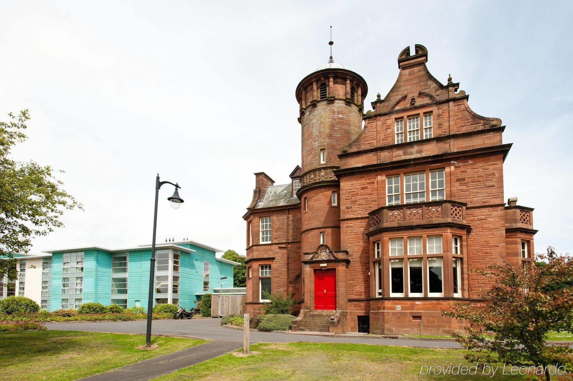 Holiday Inn Dumfries By Ihg Exterior foto