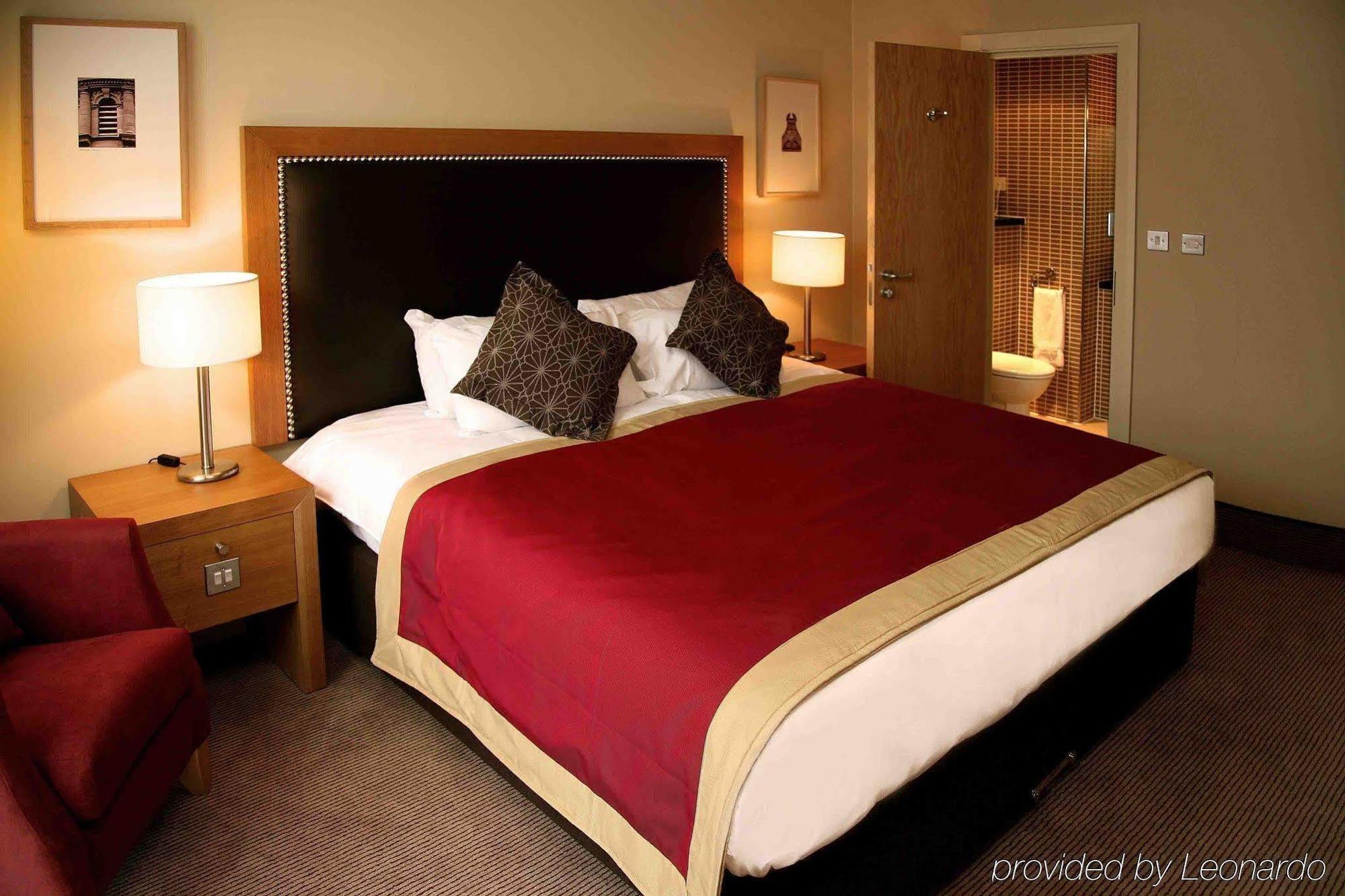 Holiday Inn Dumfries By Ihg Exterior foto